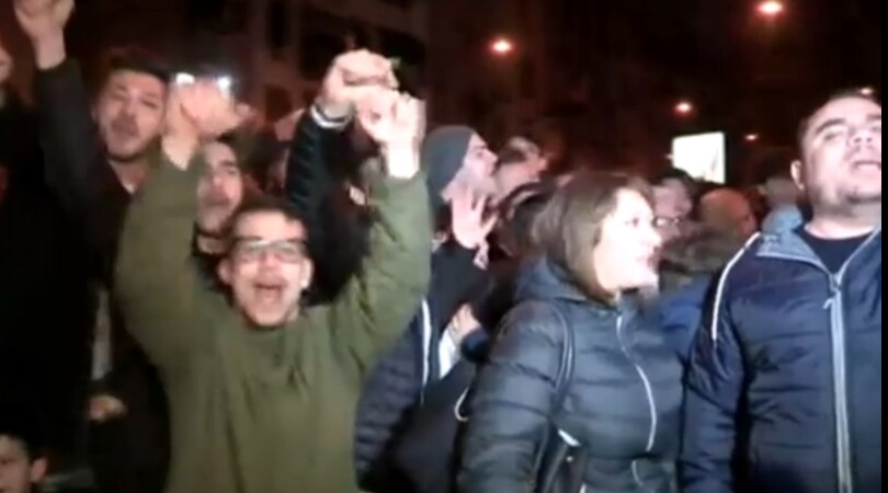 «Tifosi Napoli: clacson e padelle all'alba sotto l'albergo del Real Madrid»