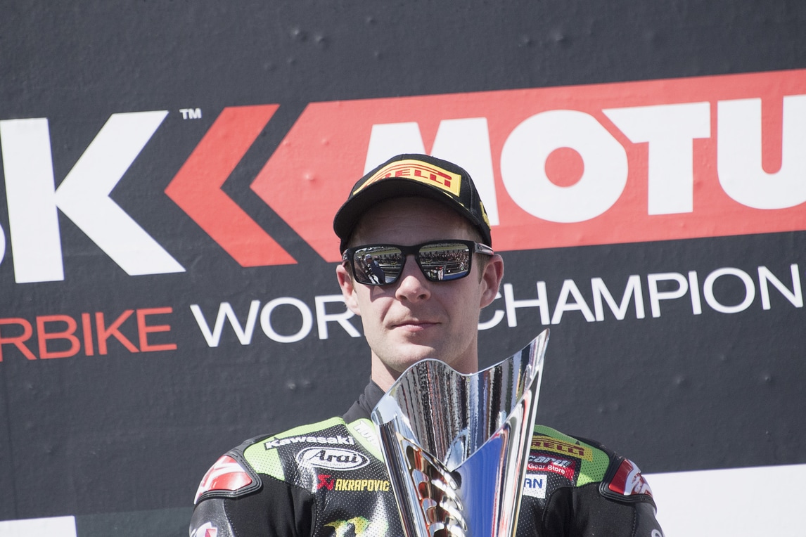 Superbike: Rea domina e in quota si invola per il titolo