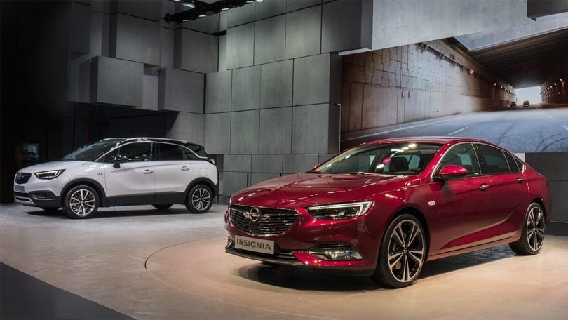 Crossland X e Insignia, la doppietta Opel a Ginevra