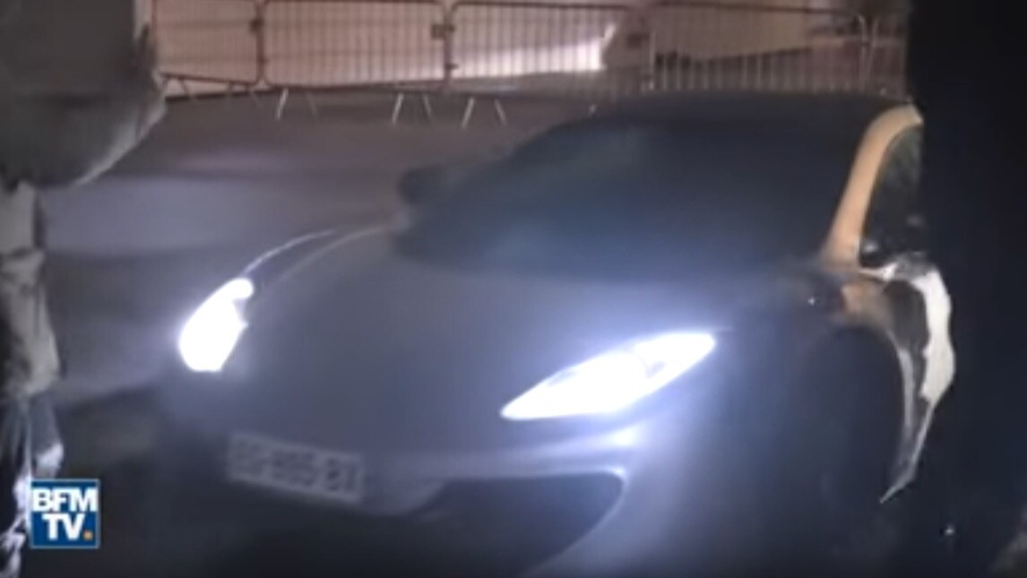 Il Psg rientra a Parigi e Thiago Motta investe un tifoso