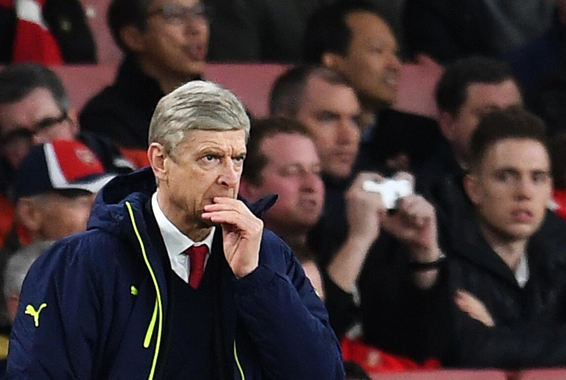L'Arsenal: «Wenger resta». Ma di fatto lo scarica