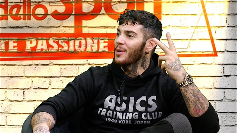 Emis Killa: “Che emozione andare in Brasile per Maracanã”