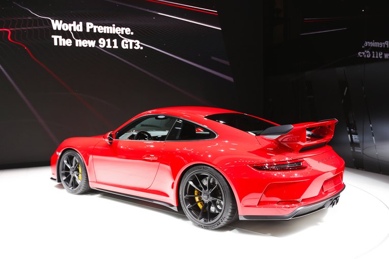 Porsche 911 GT3, la dura e pura si rinnova