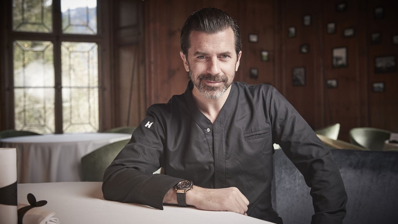 Andreas Caminada è il nuovo chef della brigata Hublot