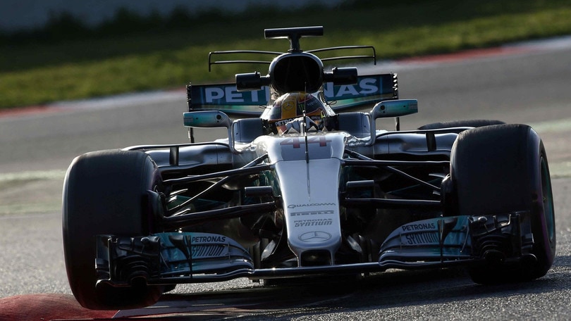 F1, Hamilton: «Ci aspetta una grande battaglia»