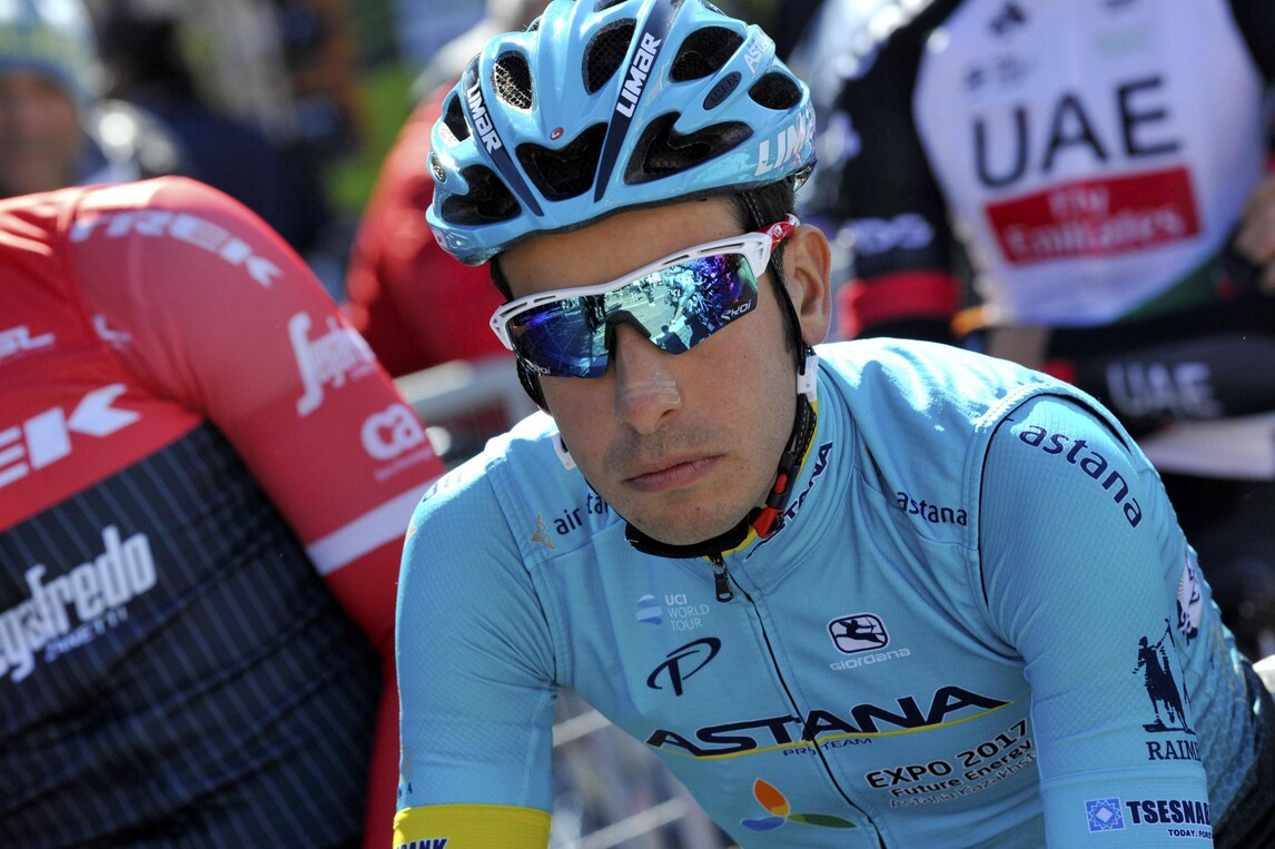 Ciclismo, Tirreno-Adriatico: Aru si ritira