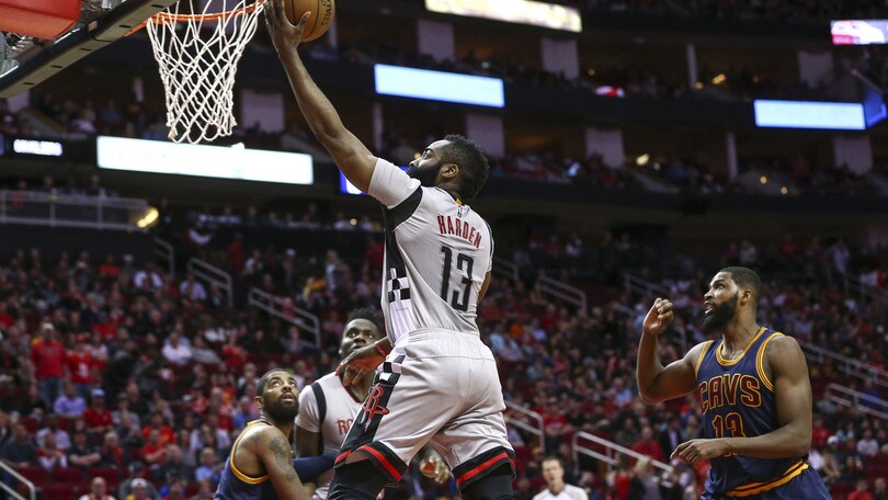 NBA, Cavs ko a Houston. I Celtics schiantano i Bulls