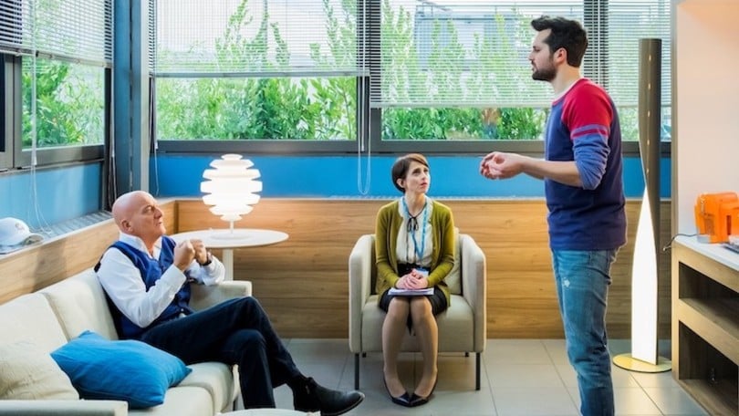 The Comedians: la nuova serie Sky con Claudio Bisio e Frank Matano