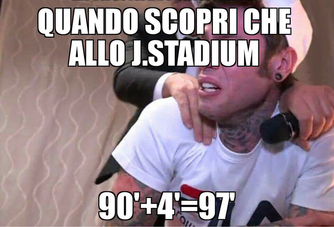 Fedez in lacrime, i meme calcistici spopolano sul web