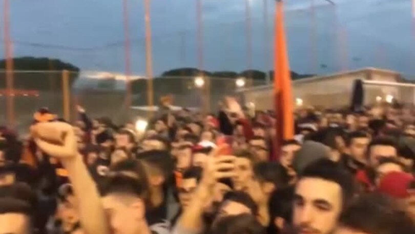 La Curva sud della Roma non ci sarà con il Lione