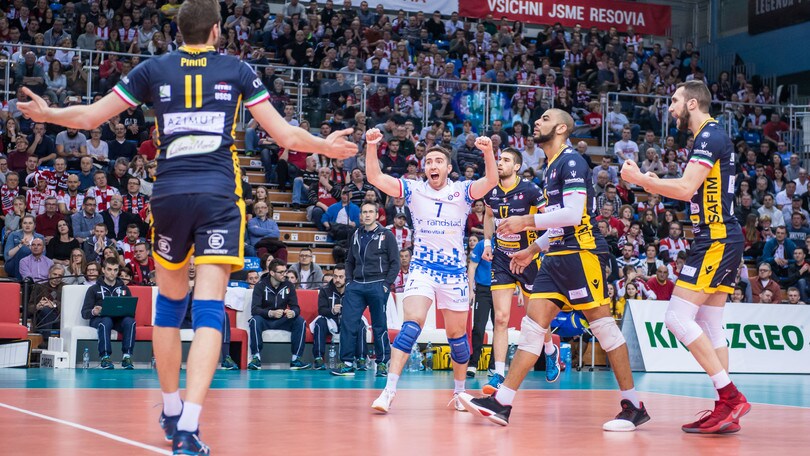 Volley: Champions League, Modena espugna il campo dell'Asseco al tie break