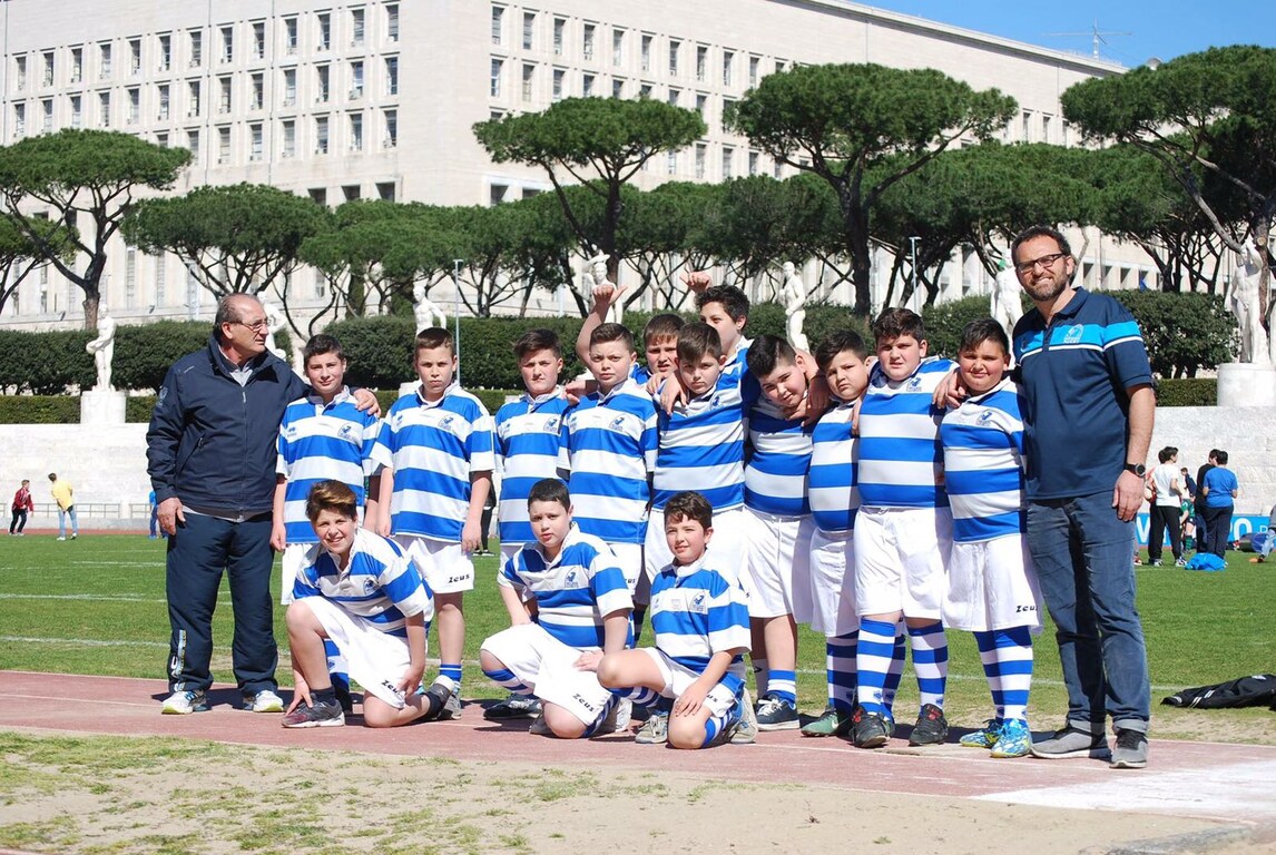 Rugby, da discarica a campo per i bambini