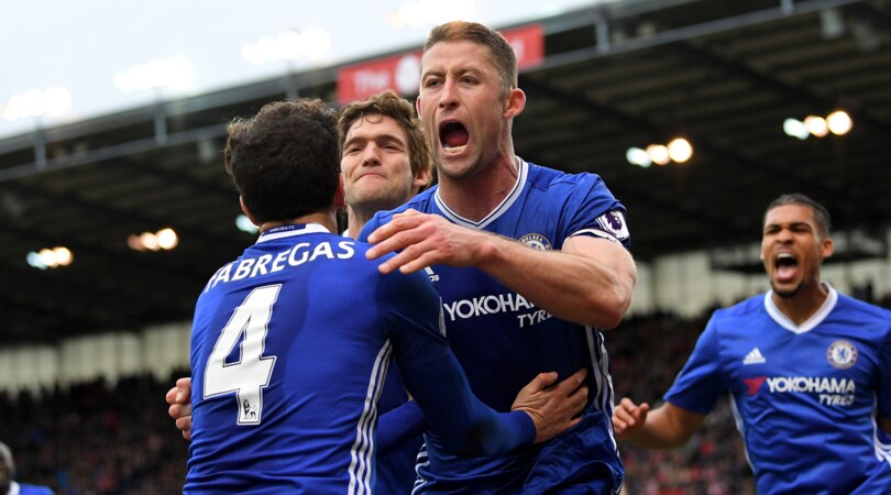 Stoke-Chelsea 1-2: Conte, una mano sul titolo