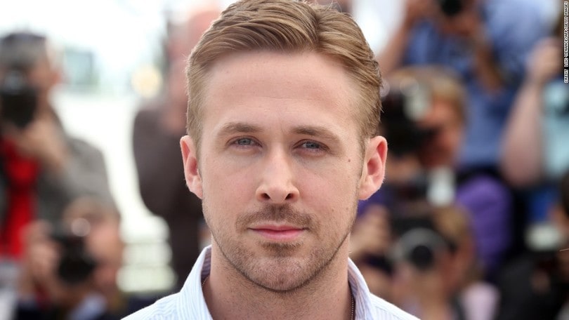 Ryan Gosling vince il Goldene Kamera, ma il premio lo ritira un sosia