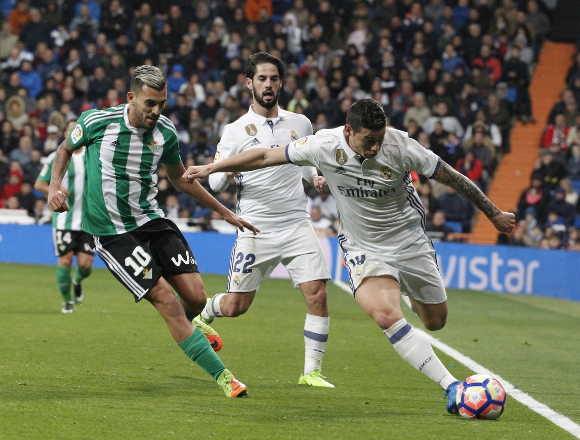 Napoli, Ceballos verso l'addio al Betis: «Mi vogliono in molti»