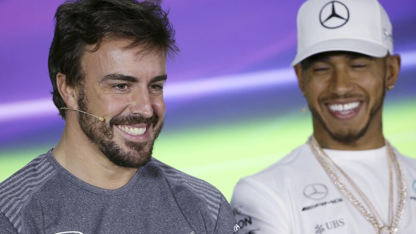 F1 McLaren, Alonso: «Motori uguali per tutti»