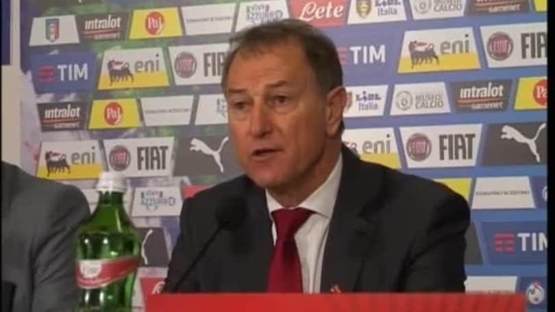 De Biasi: "Addolorato per petardi tifosi"