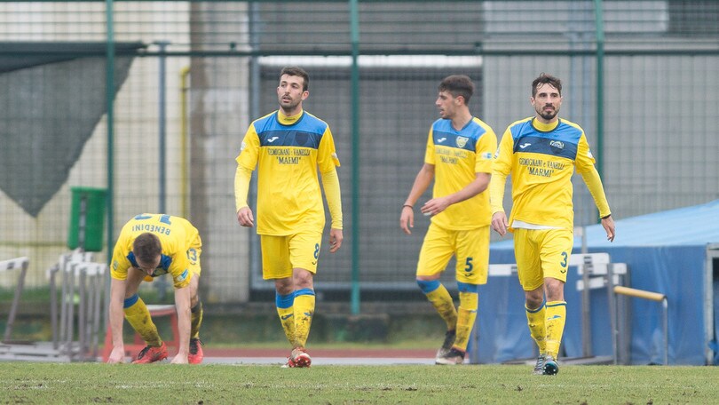 Lega Pro Carrarese-Siena 2-0. Rosina e Floriano gol