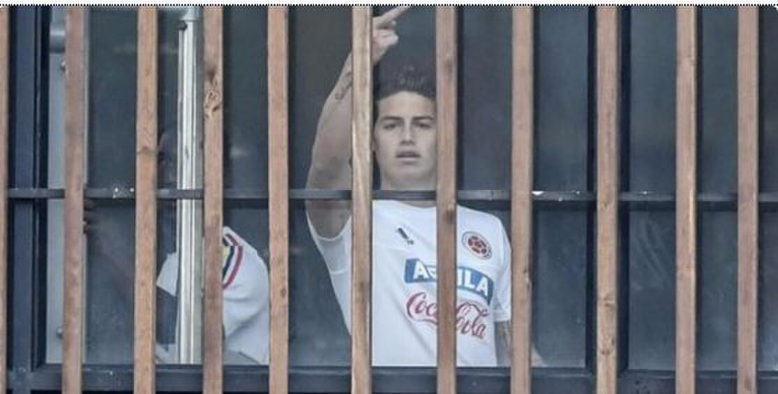 James Rodriguez, dito medio ai giornalisti colombiani