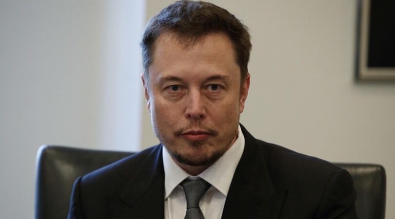 Musk, dalle auto ai chip neurali