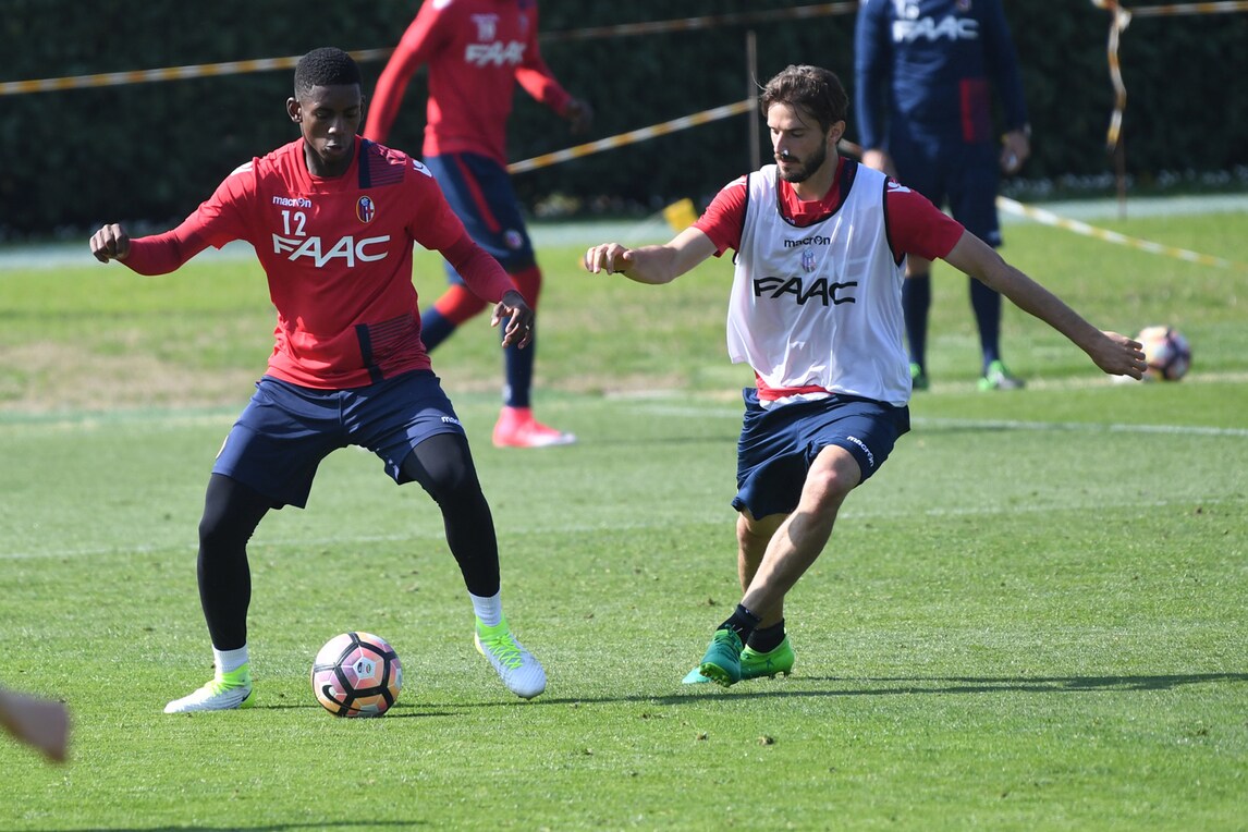 Serie A Bologna, Di Francesco e Masina in gruppo