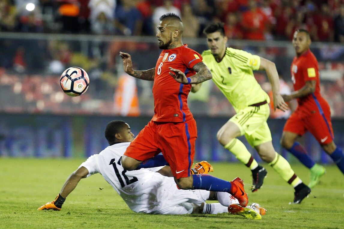 Il Cile batte il Venezuela: Alexis Sanchez da record