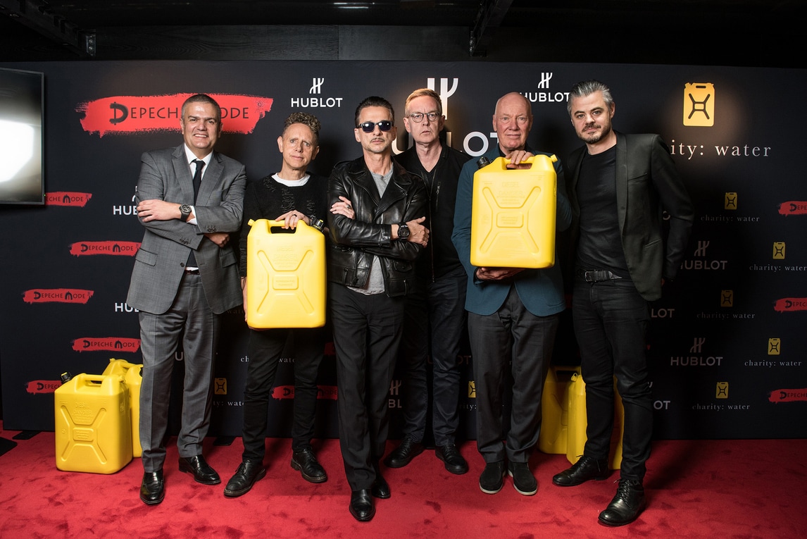 Hublot in tour con i Depeche Mode a favore di charity: water