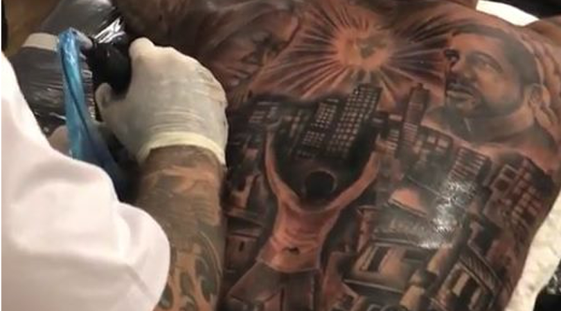 Gabigol esagerato: il suo nuovo tatuaggio occupa tutta la schiena!