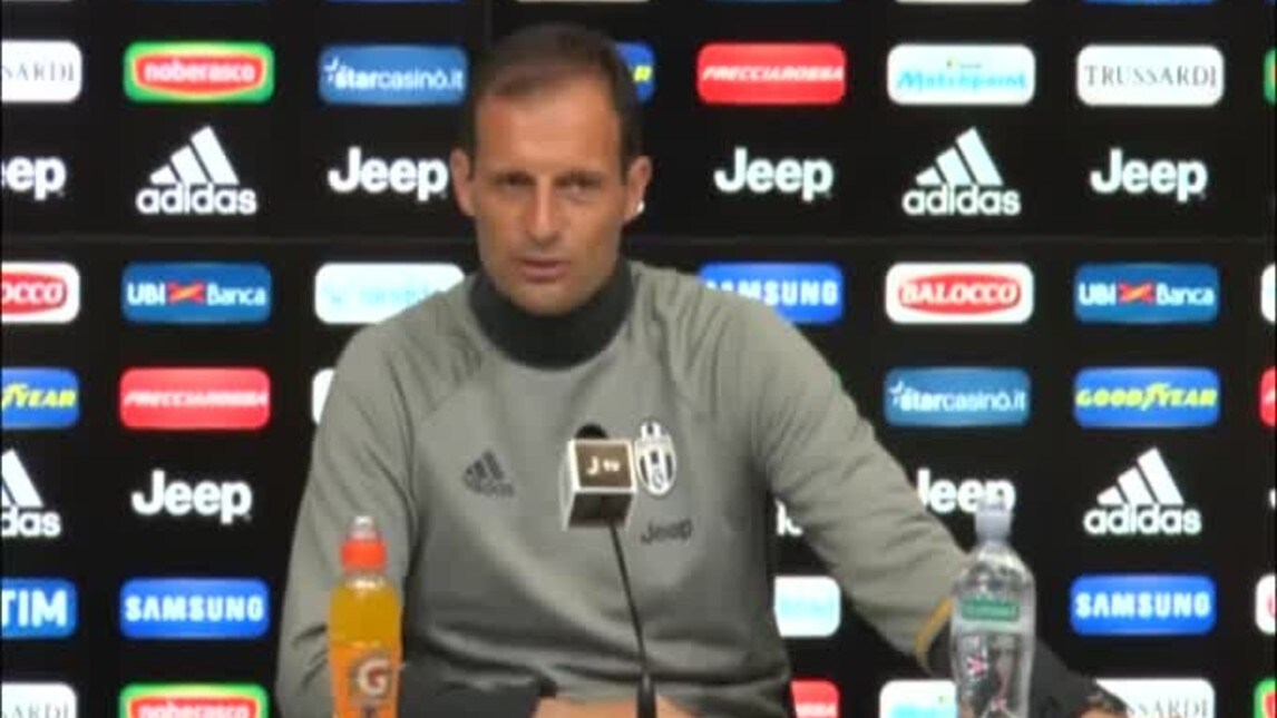 Allegri: "Dobbiamo far gol al Napoli"