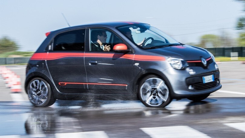 Renault Twingo GT in pista