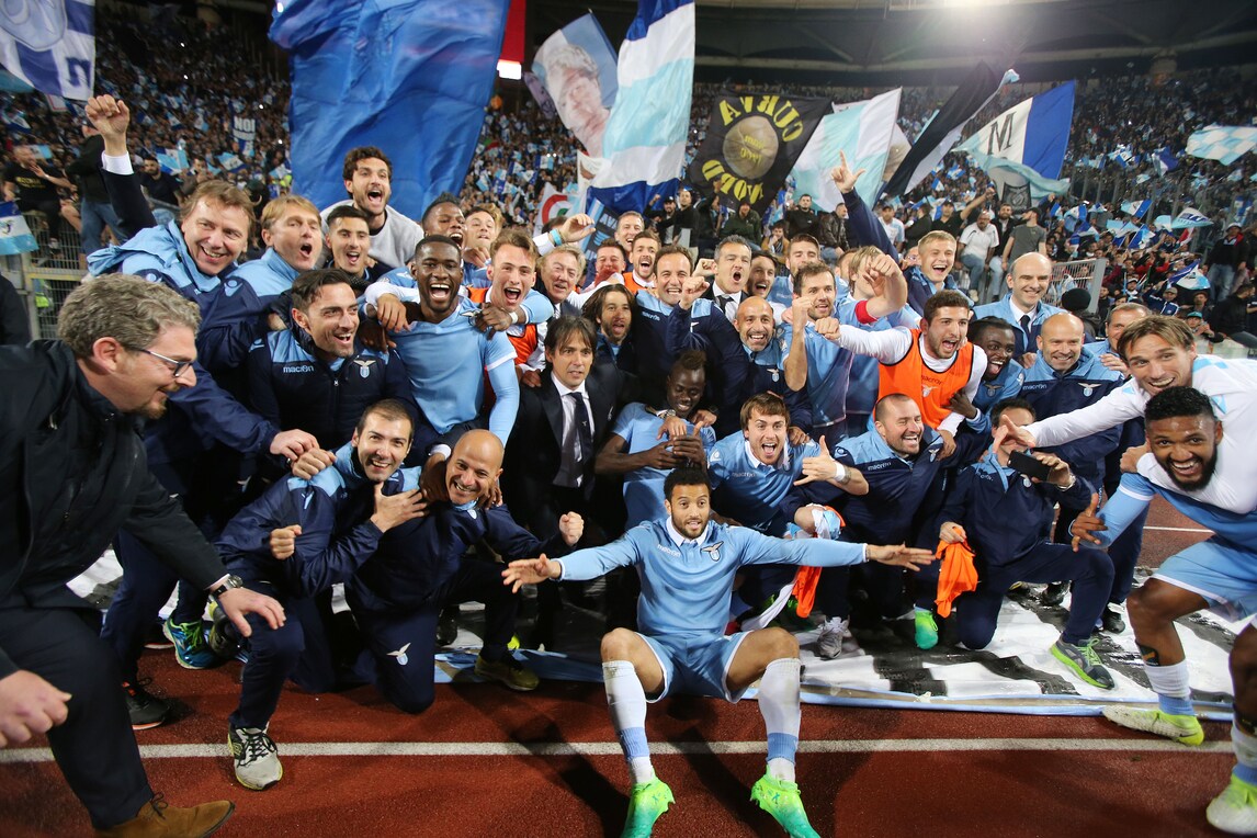 Lazio, è qui la festa! Immobile e compagni sotto la Curva Nord