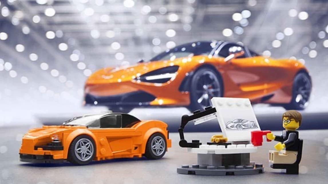 La McLaren 720S diventa di Lego