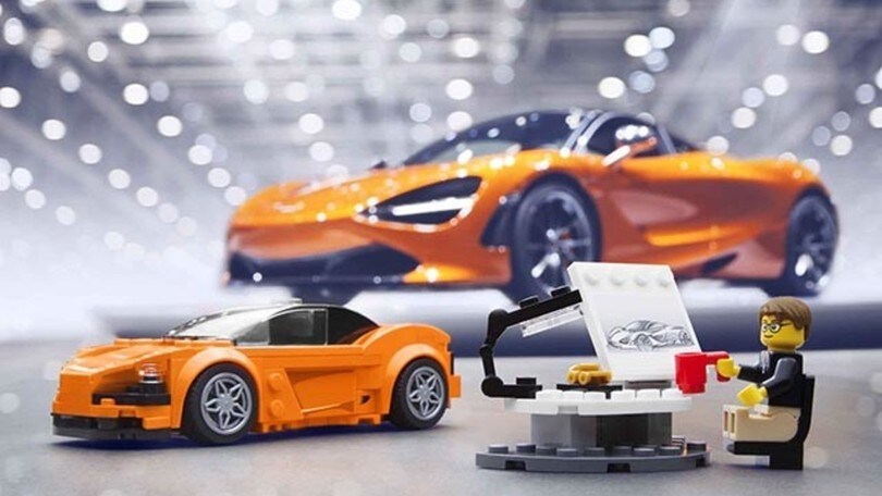La McLaren 720S diventa di Lego