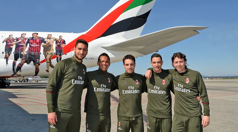Milan-Emirates: a Malpensa atterra l'aereo dedicato al Diavolo