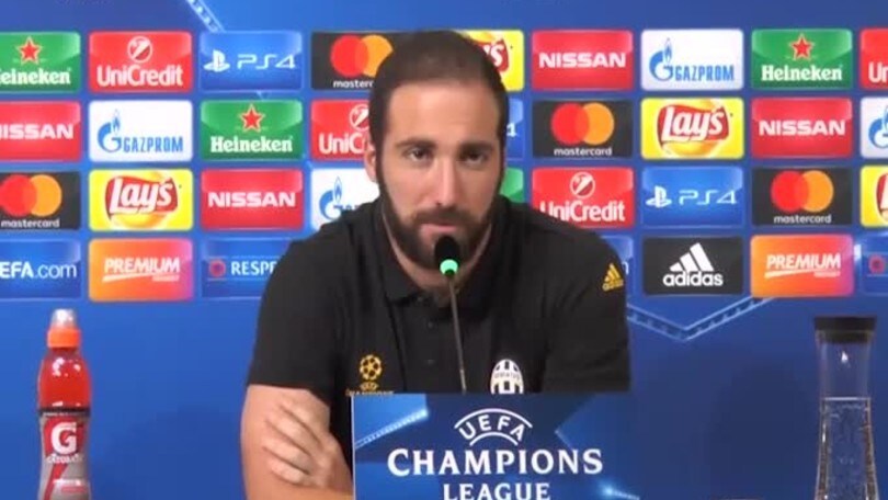 Napoli-Higuain: è sfida in tribunale