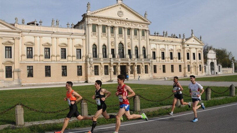 Domenica la Dogi's Half Marathon