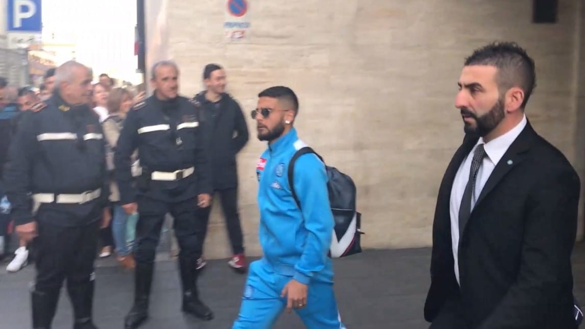 Napoli, l'arrivo a Roma: che accoglienza a Termini!