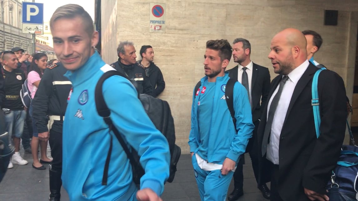 Napoli a Roma: che accoglienza a Termini!