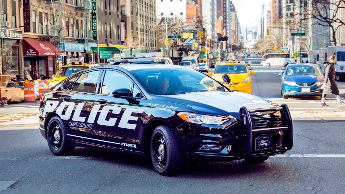Ford "converte" all'ibrido anche la polizia americana