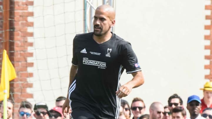 Veron, messaggio a Totti: gioca ancora a 42 anni