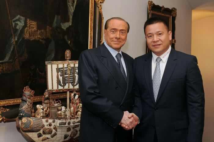 Cessione Milan, ufficiale: Li Yonghong nuovo proprietario, finita l'era Berlusconi