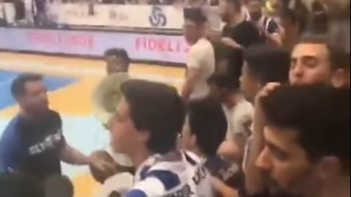 Tifosi Porto shock, cantano: «Il Benfica come la Chapecoense»