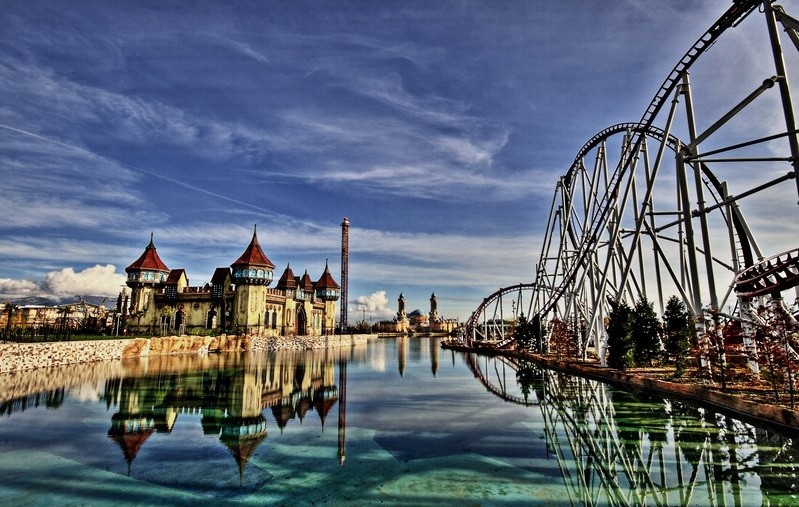 Riparte la festa a Rainbow MagicLand
