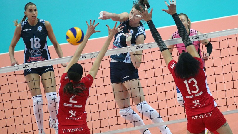 Volley: Cev Femminile, Busto culla il sogno ma la Coppa la alza la Dinamo