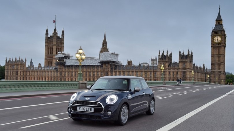 Mini Countryman John Cooper Works: foto