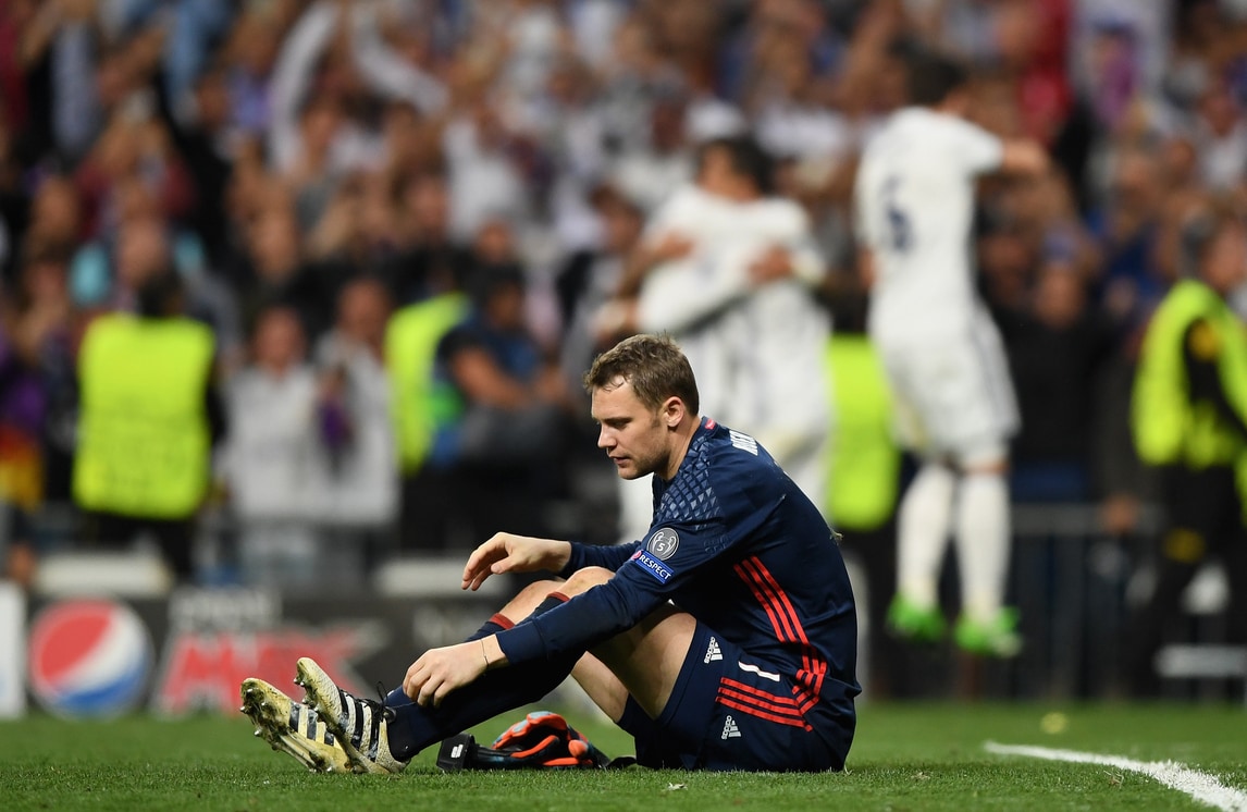 Bayern Monaco, frattura al piede per Neuer: stagione finita