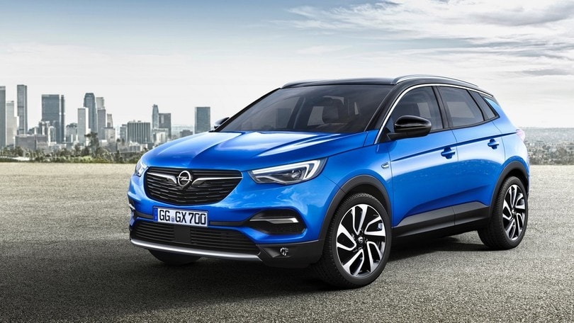 Opel Grandland X, arriva il crossover medio