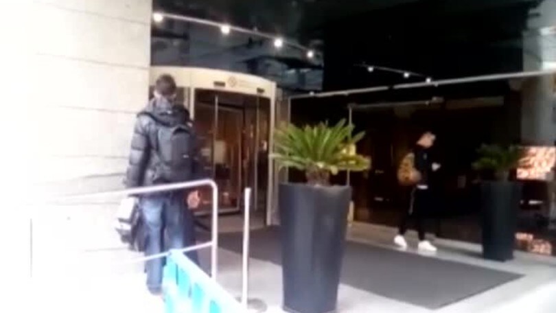 Barcellona: tifosi juventini davanti all'hotel dei bianconeri