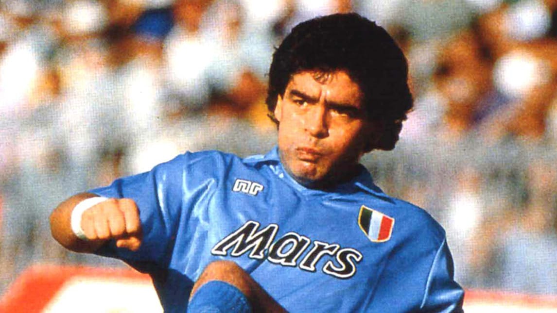 Il Napoli dei tifosi: plebiscito per Maradona
