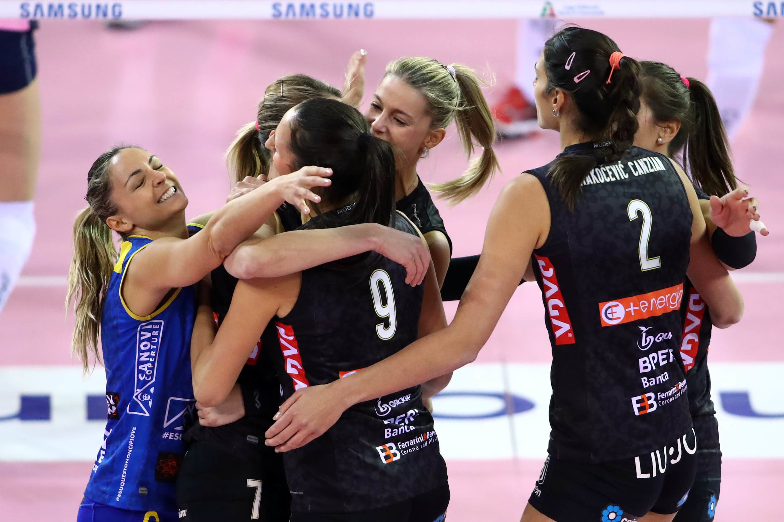 Volley: A1 Femminile, Modena la spunta al quinto ed è in semifinale